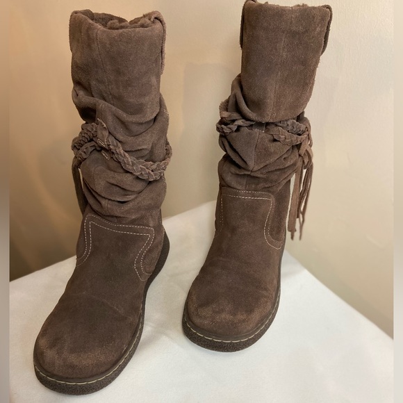 Source Unknown Shoes - Vintage Genuine Suede Leather Slouch Boots~Braided Tie w/Fringe Detail~Size 7.5